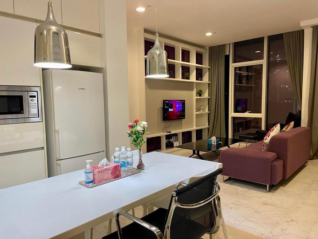 Faced Platinum Klcc Kuala Lumpur