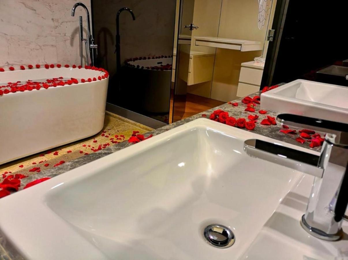 Apartment Faced Platinum Klcc Kuala Lumpur
