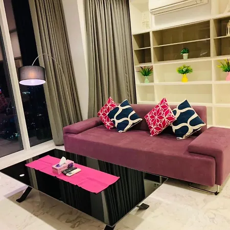 Faced Suites Platinum Klcc Kuala Lumpur Exterior photo