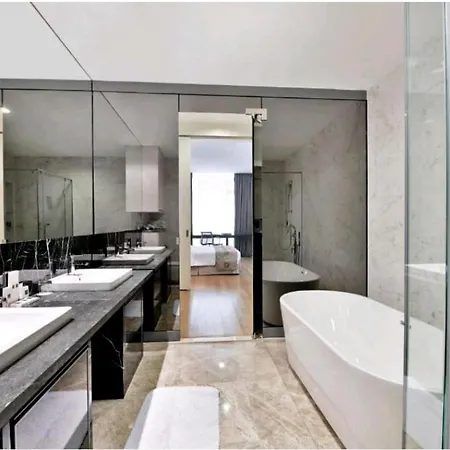 Faced Suites Platinum Klcc Kuala Lumpur Exterior photo