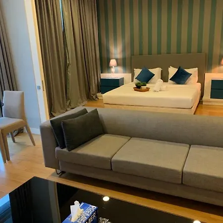 Faced Suites Platinum Klcc Kuala Lumpur Exterior photo