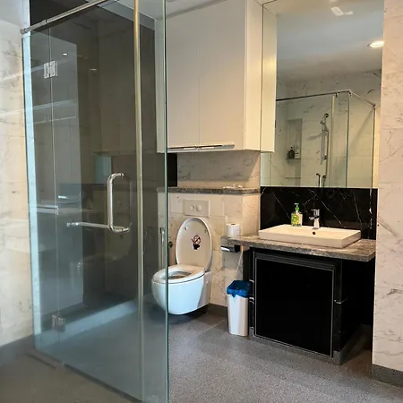 Faced Suites Platinum Klcc Kuala Lumpur Exterior photo