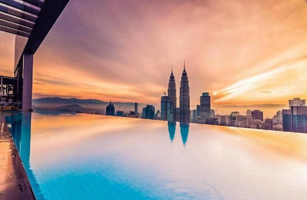 Faced Platinum Klcc * Kuala Lumpur