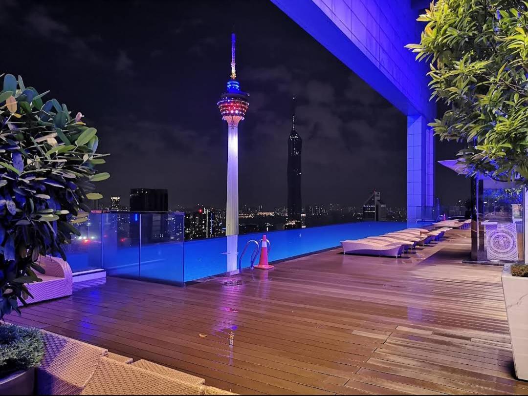 Faced Platinum Klcc *